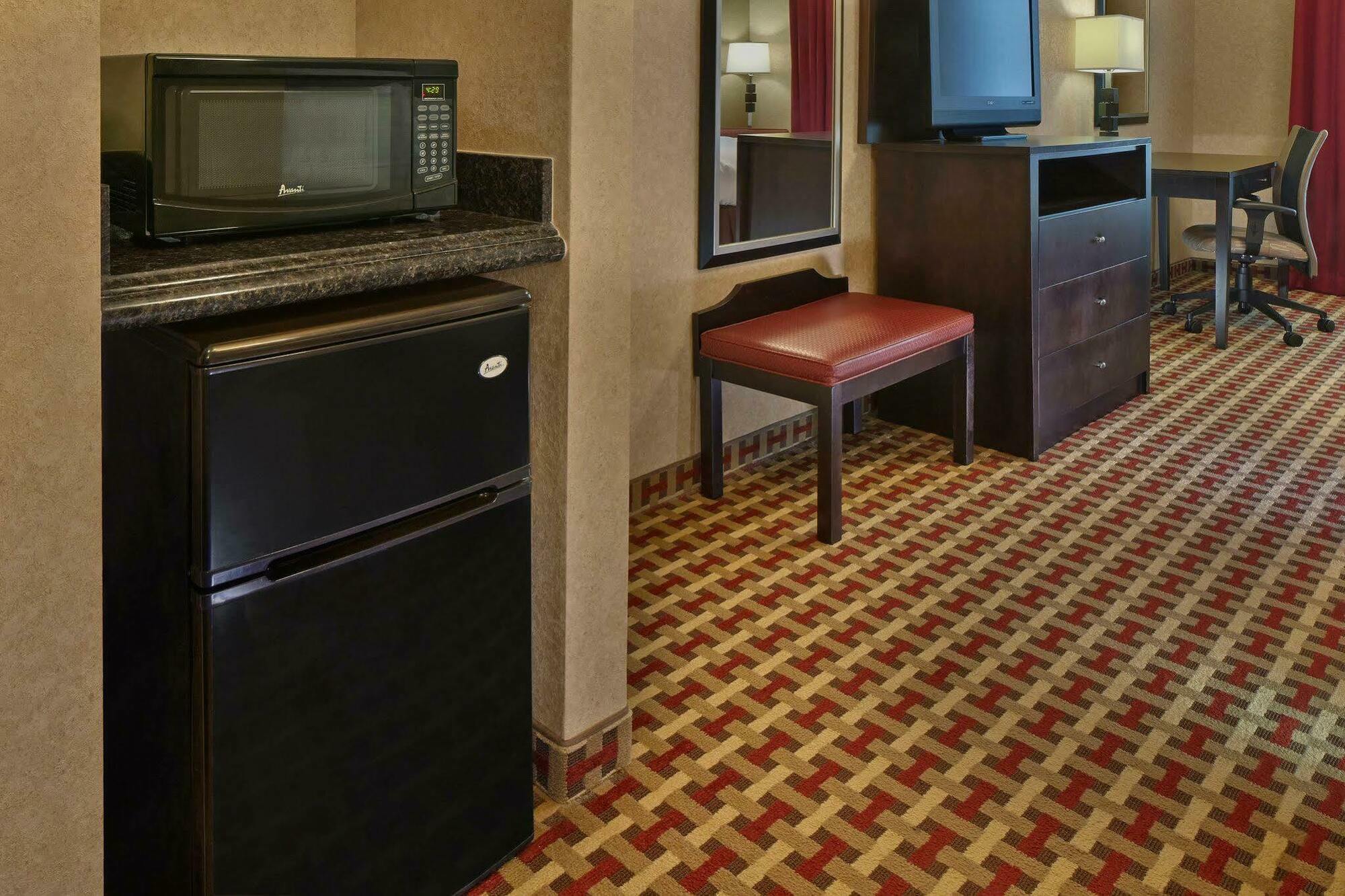 Holiday Inn Jacksonville E 295 Baymeadows By Ihg Ngoại thất bức ảnh